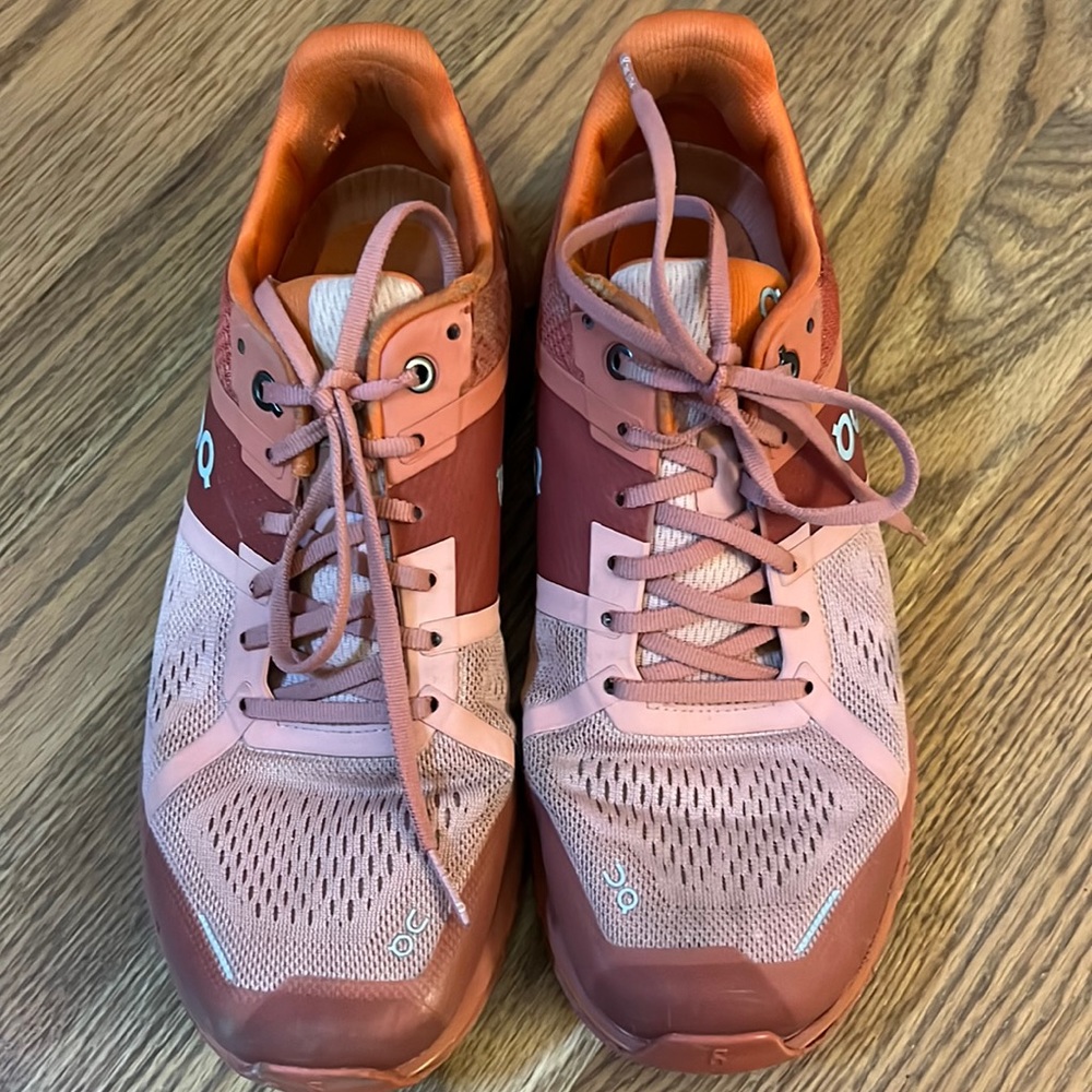 ON Cloudace Women’s US 9